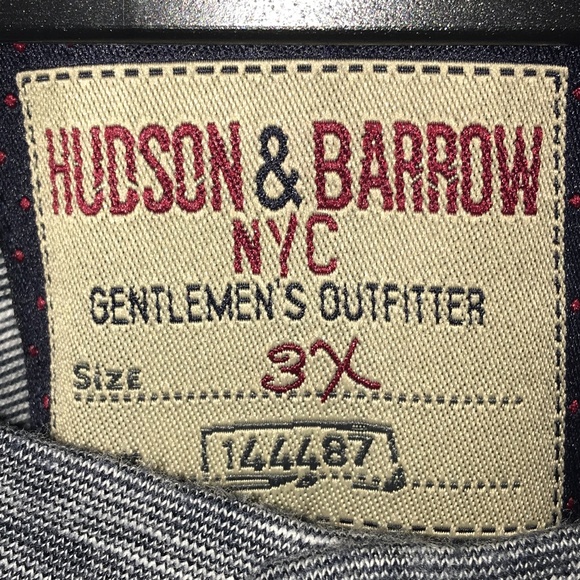 NWOT HUDSON & BARROW NYC SHORT SLEEVE HENLEY - Picture 2 of 7